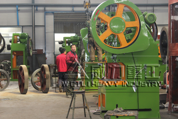 100噸鋼板固定臺(tái)沖床